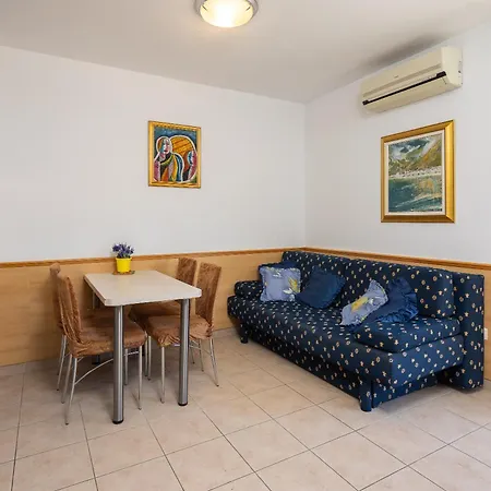 Sunny Central Apartments Makarska Exterior photo