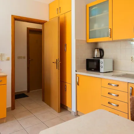 Sunny Central Apartments Makarska Exterior photo