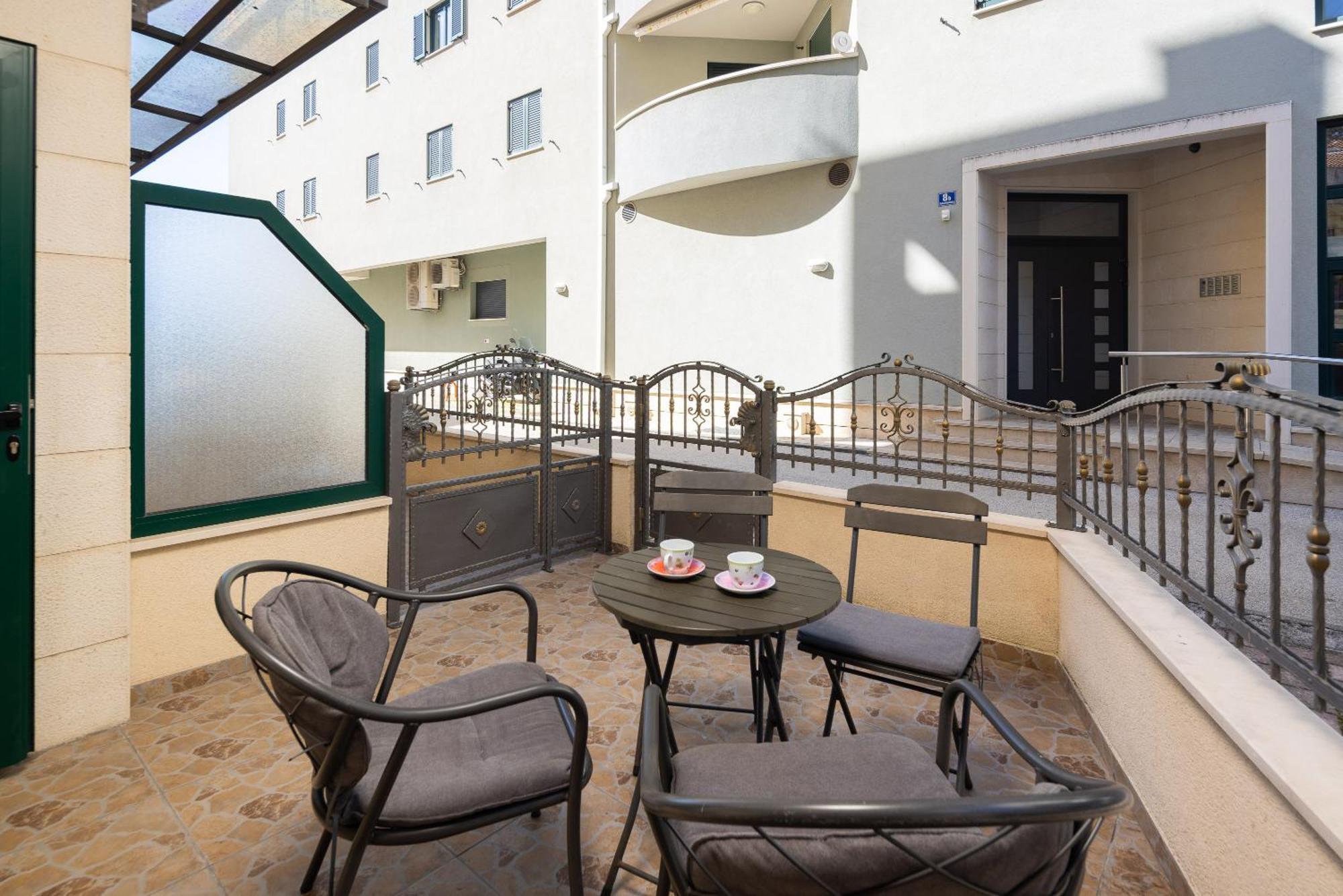 Sunny Apartman Makarska